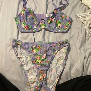 matching victorias secret purple floral set